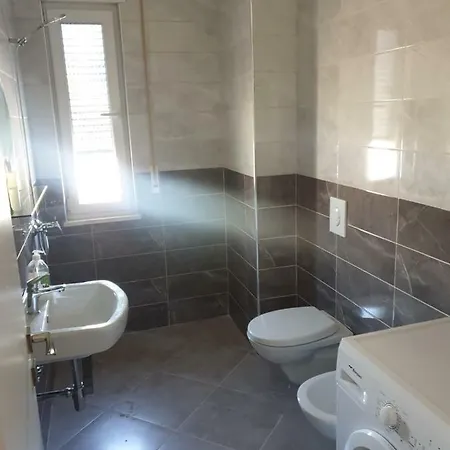Vala Mar Apartament's 2 * Hamallaj